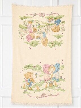 Vintage 1975 Betsey Clark for Martex Bath Towel Hallmark Fringed Ivory Garden